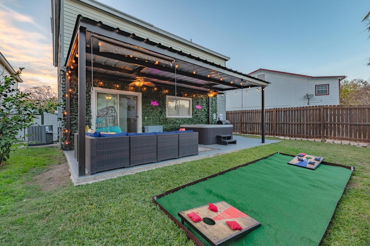 Gameroom, Bbq & Hot-Tub By Lackland & Seaworld San Antonio Eksteriør bilde