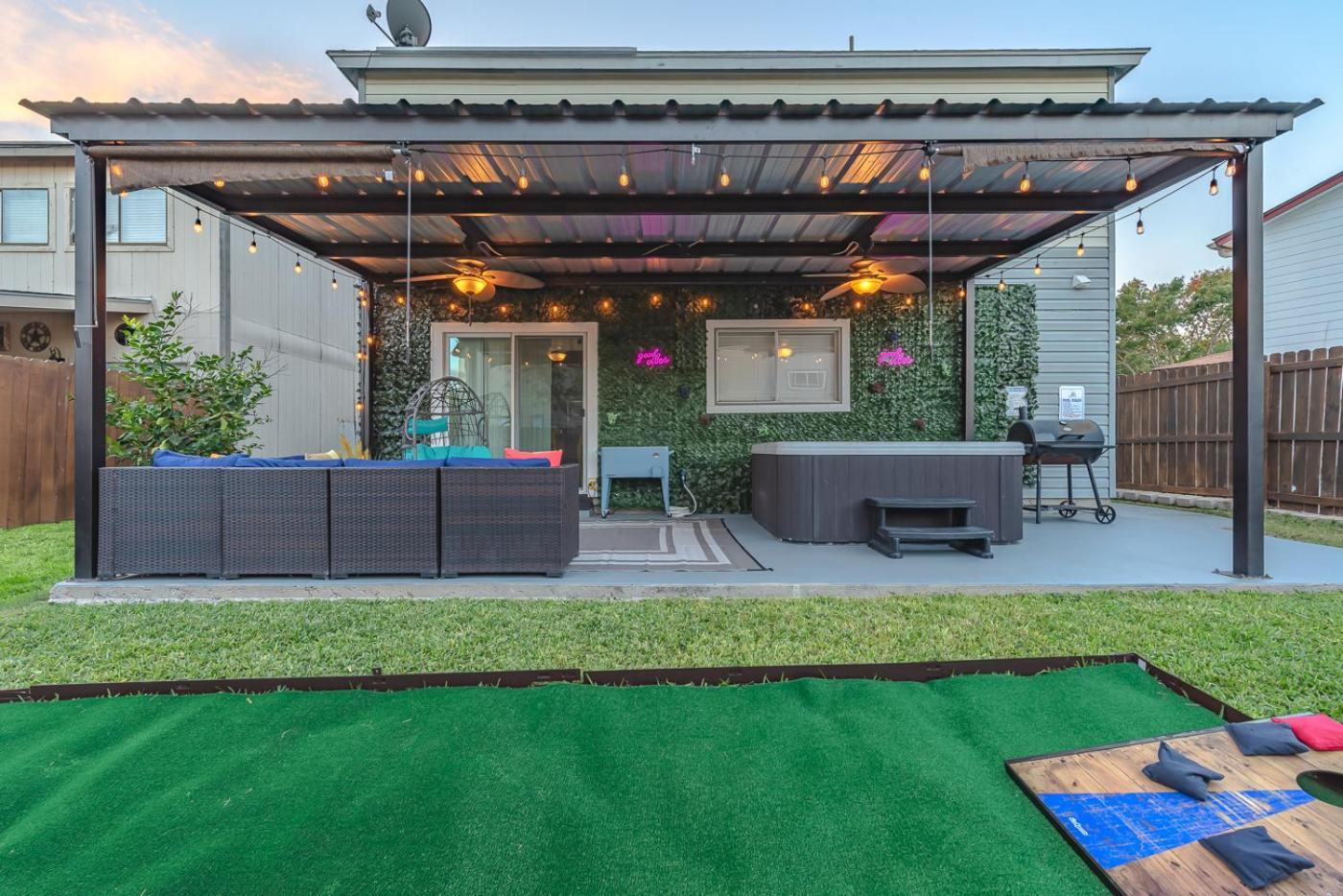 Gameroom, Bbq & Hot-Tub By Lackland & Seaworld San Antonio Eksteriør bilde